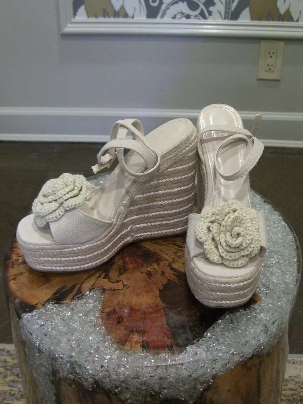 NIB ASOS DESIGN TASHA NATURAL CROCHET FLOWER ESPADRILLES SHOES 7.5M